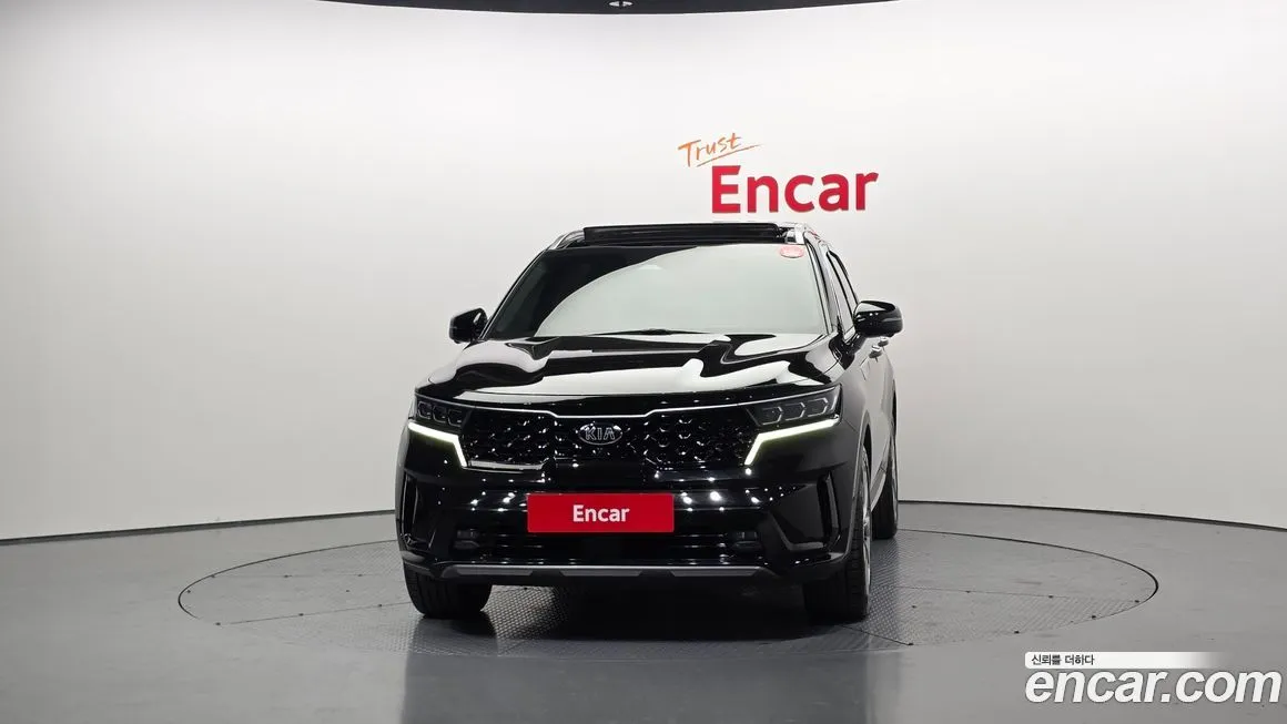 Kia Sorento — фото 5