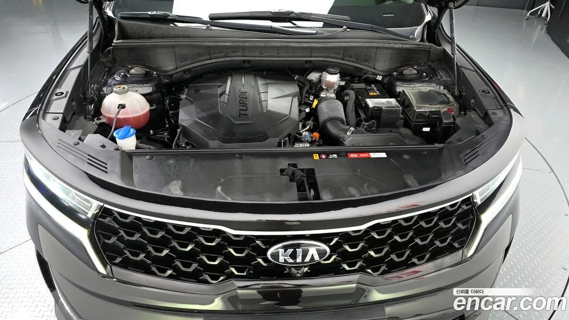 Kia Sorento — фото 3