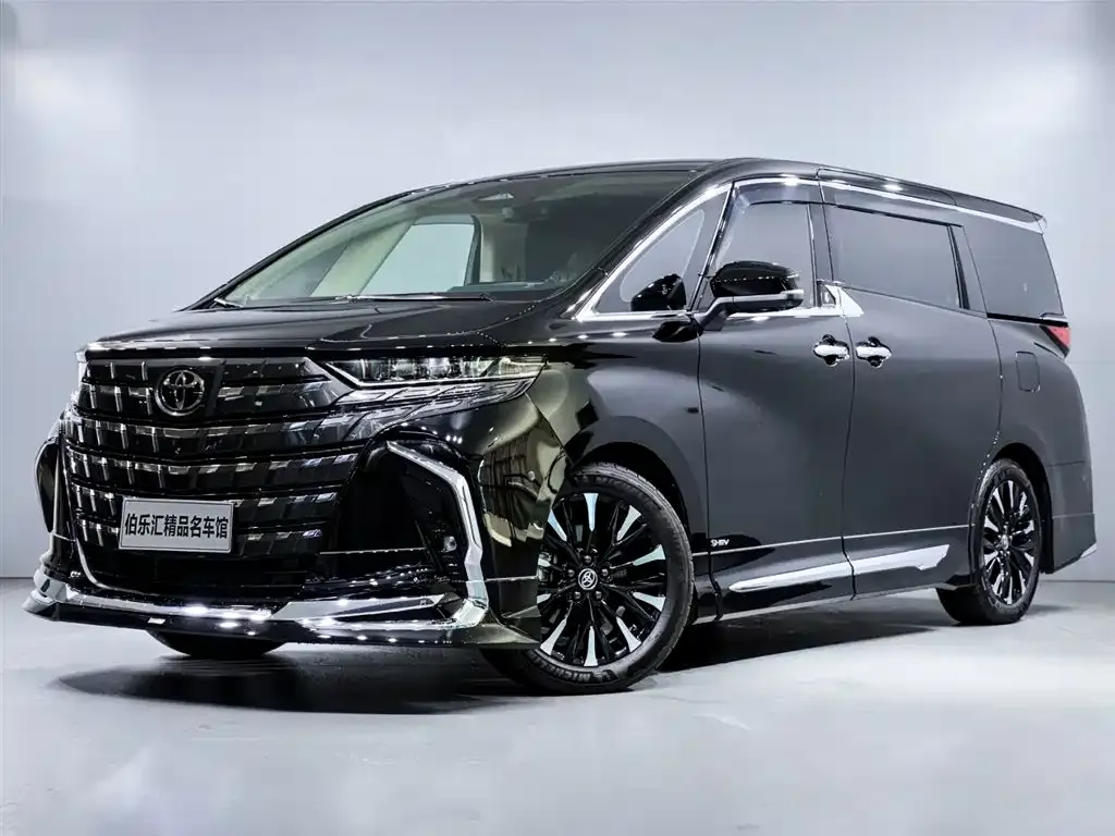 Toyota Alphard — фото 5