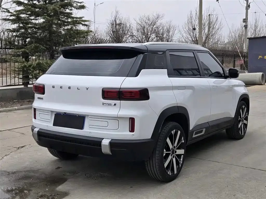 Geely Icon — фото 7