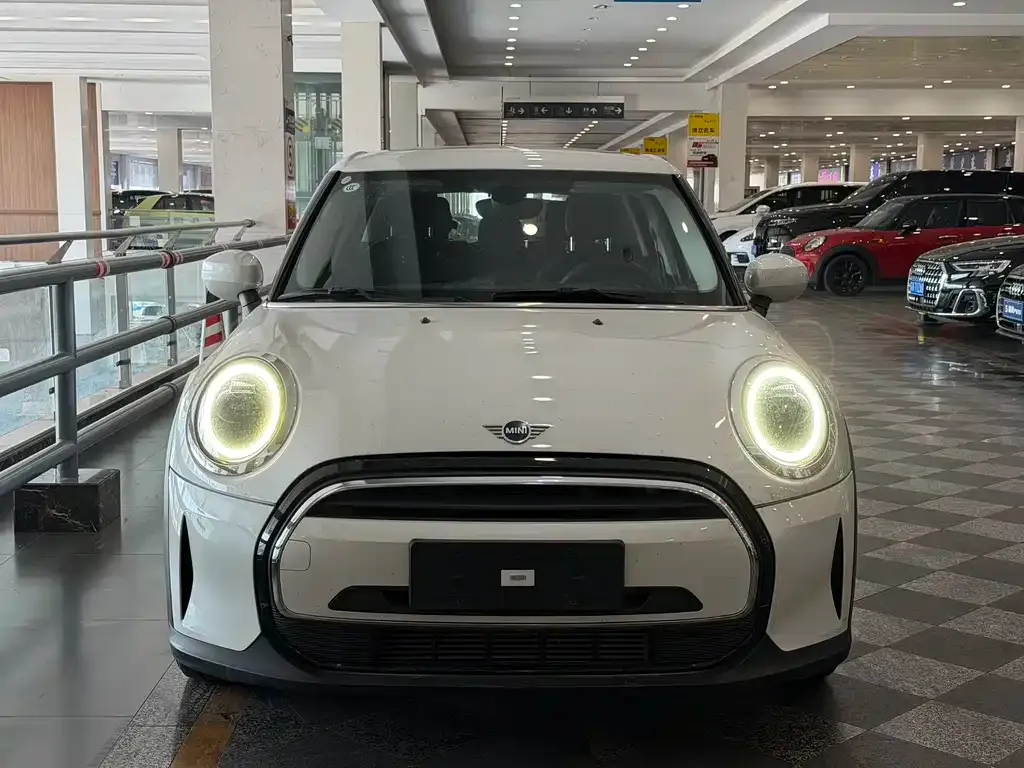 MINI Cooper (3-door) — фото 10