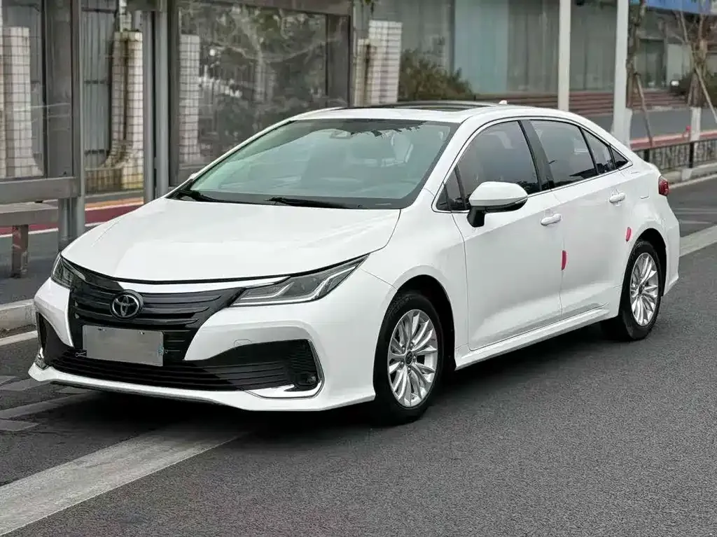 Toyota Allion — фото 1
