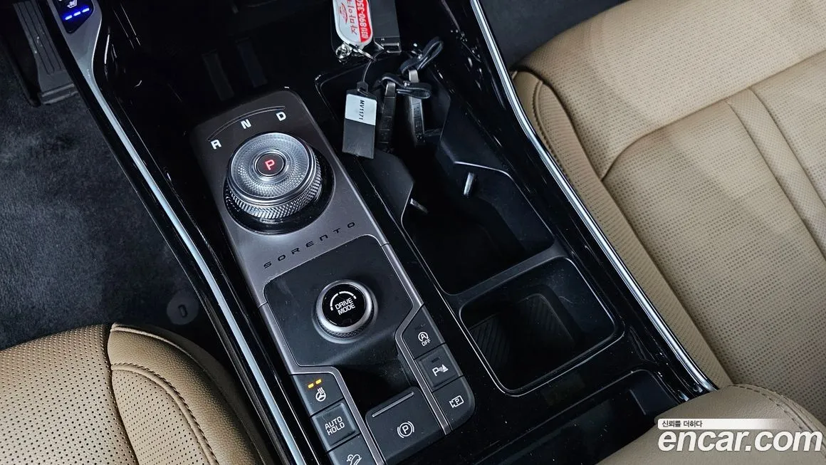 Kia Sorento — фото 10