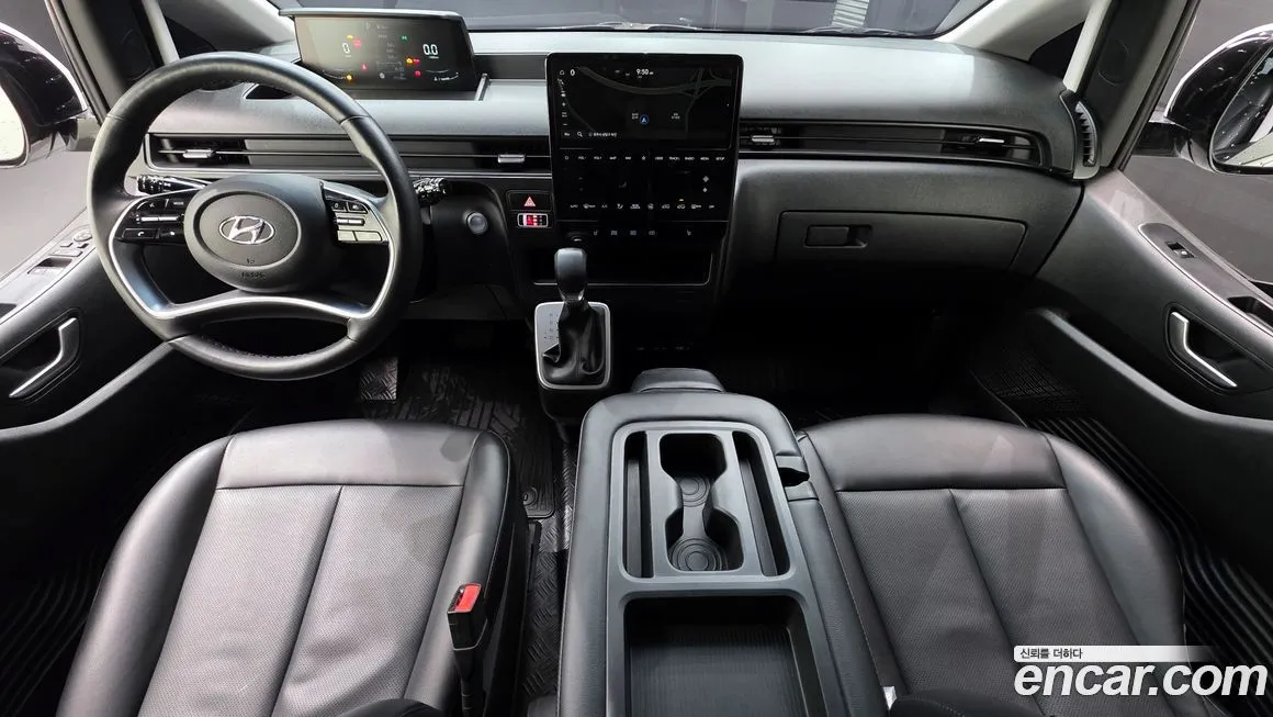 Hyundai Staria — фото 3