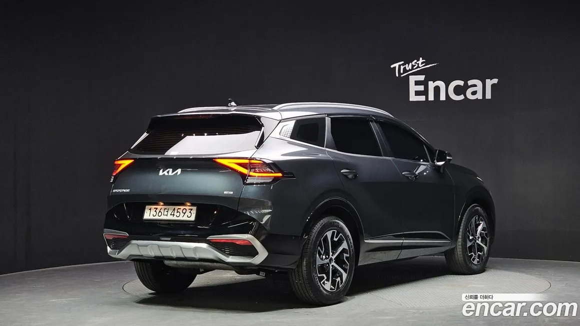 Kia Sportage — фото 9