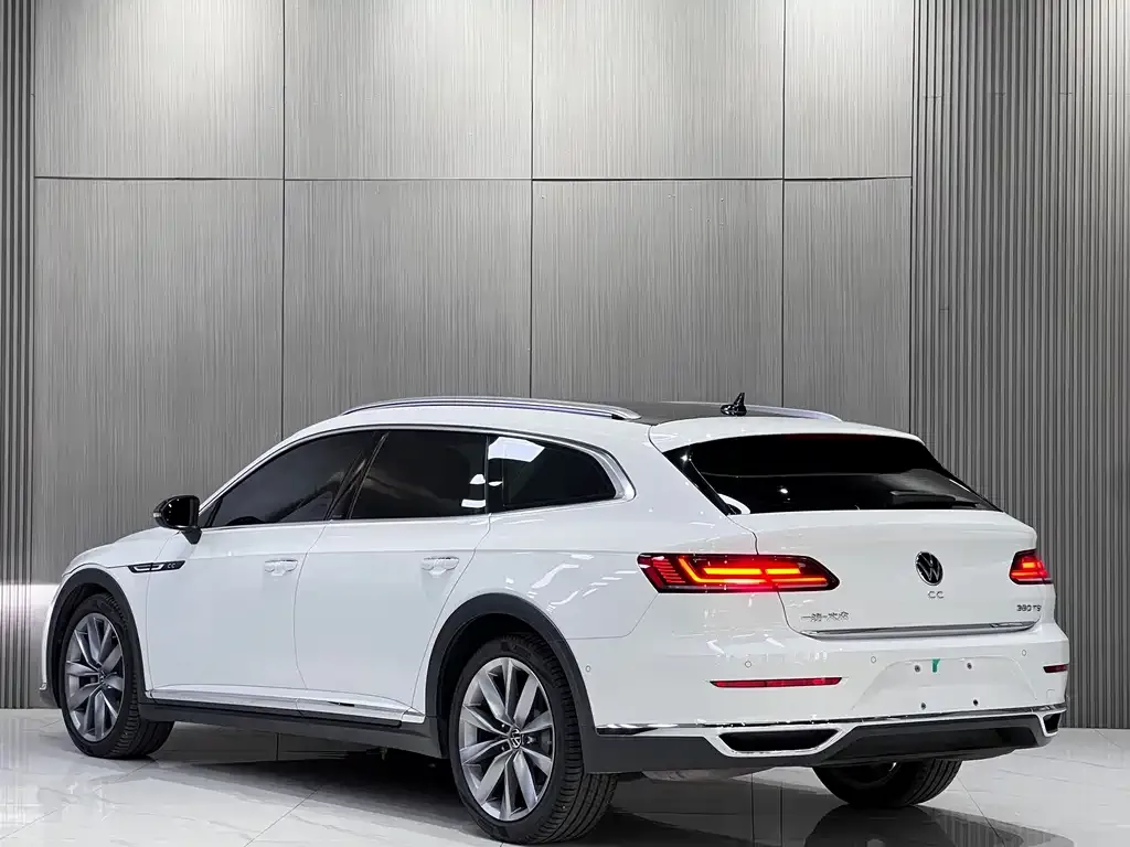 Volkswagen CC — фото 9