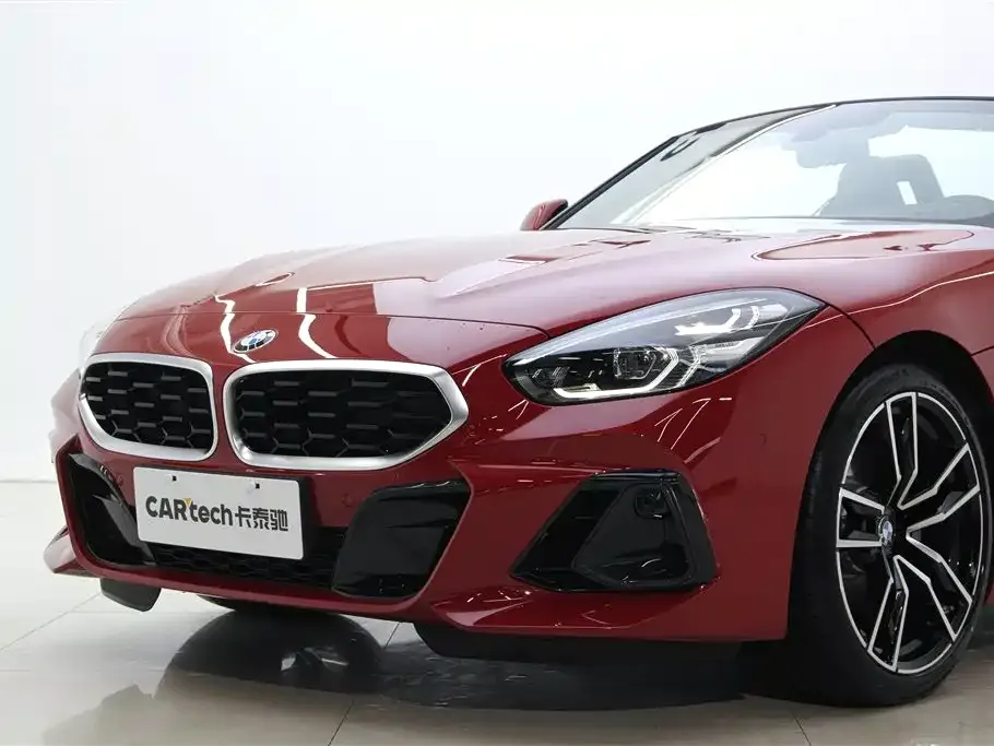 BMW Z4 — фото 9