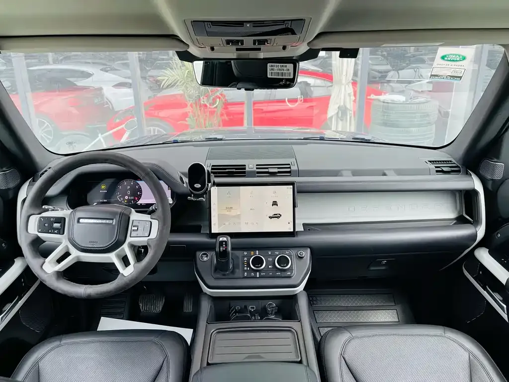 Land Rover Defender — фото 4