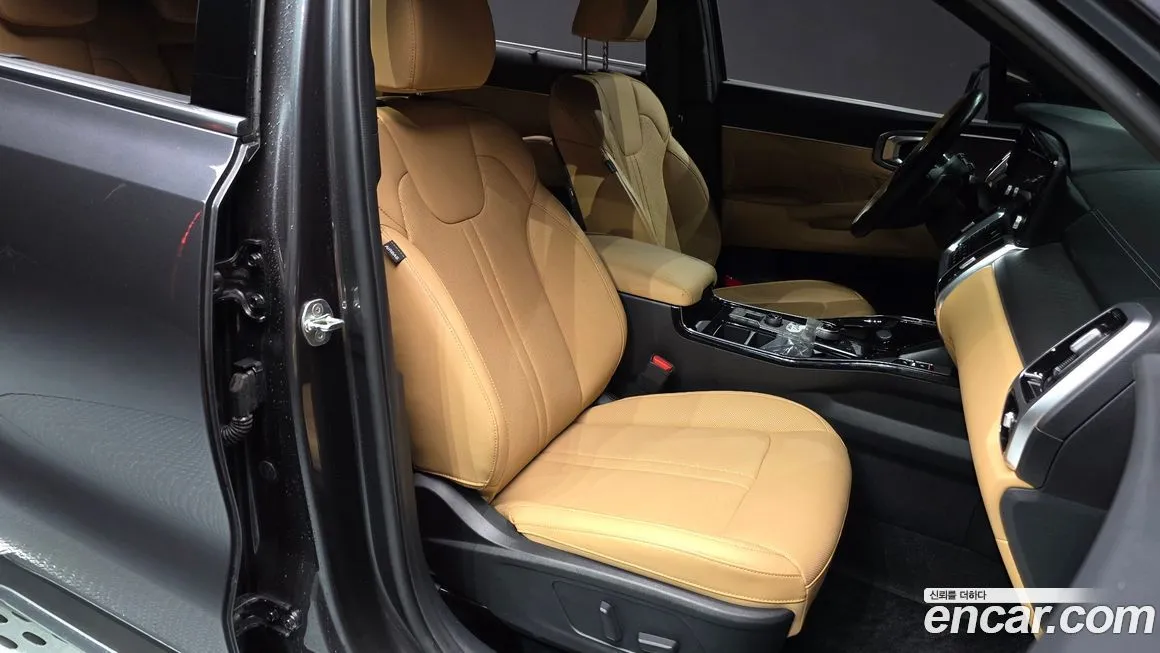 Kia Sorento — фото 10