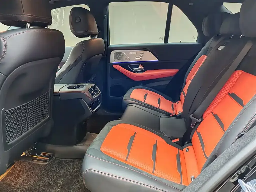 Mercedes-Benz GLE AMG — фото 10