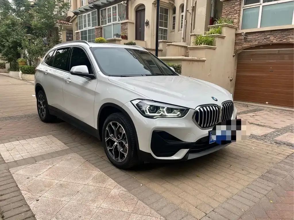 BMW X1 — фото 6