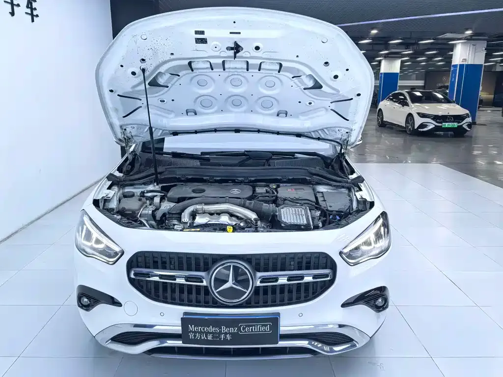 Mercedes-Benz GLA — фото 6