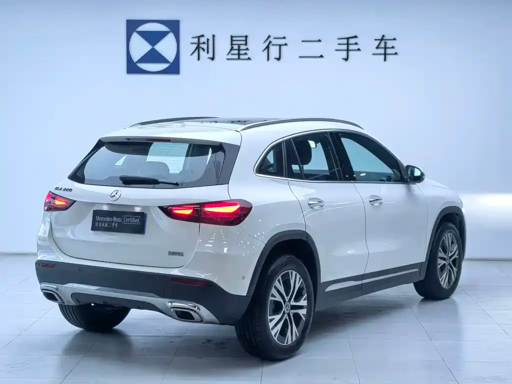 Mercedes-Benz GLA — фото 5