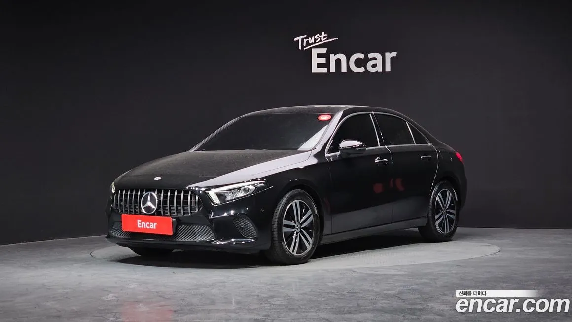 Mercedes-Benz A-Class — фото 1