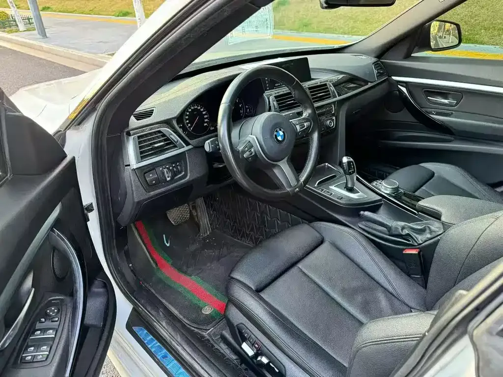 BMW 3 Series GT — фото 8