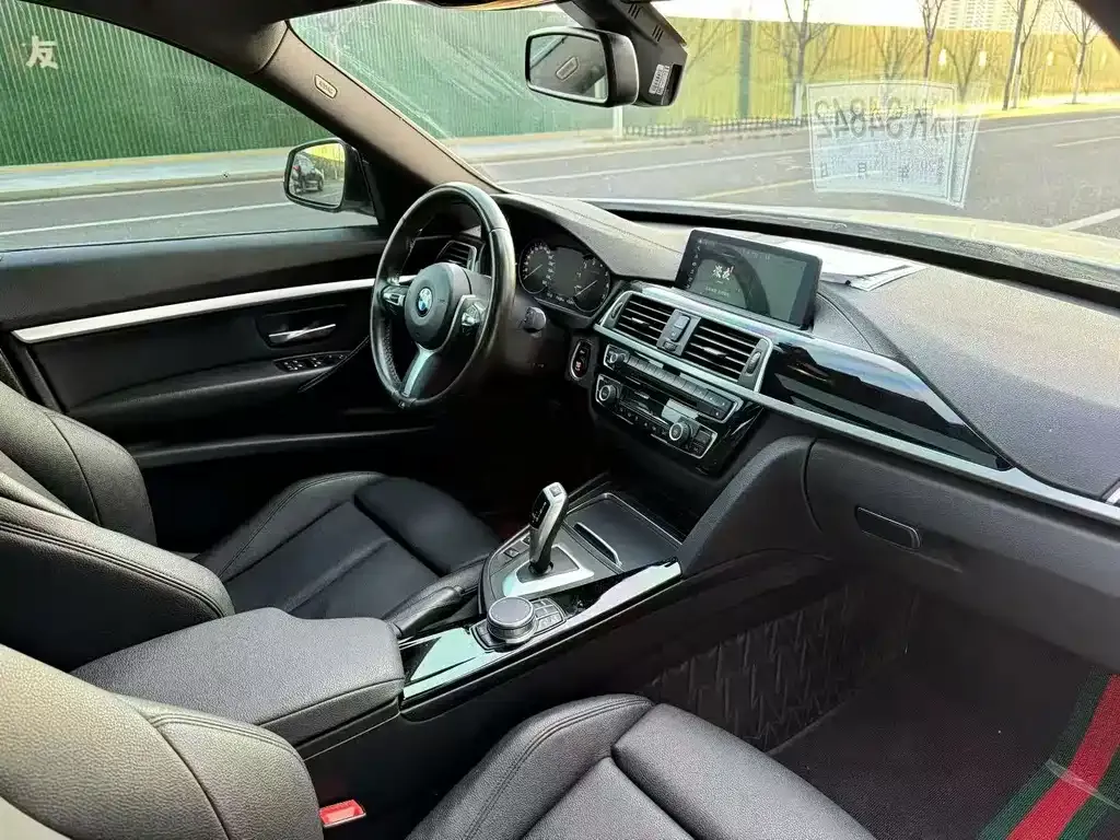 BMW 3 Series GT — фото 2