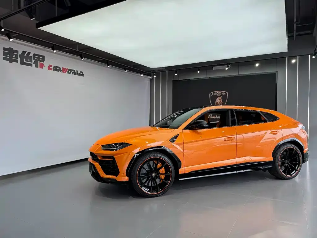 Lamborghini Urus — фото 5