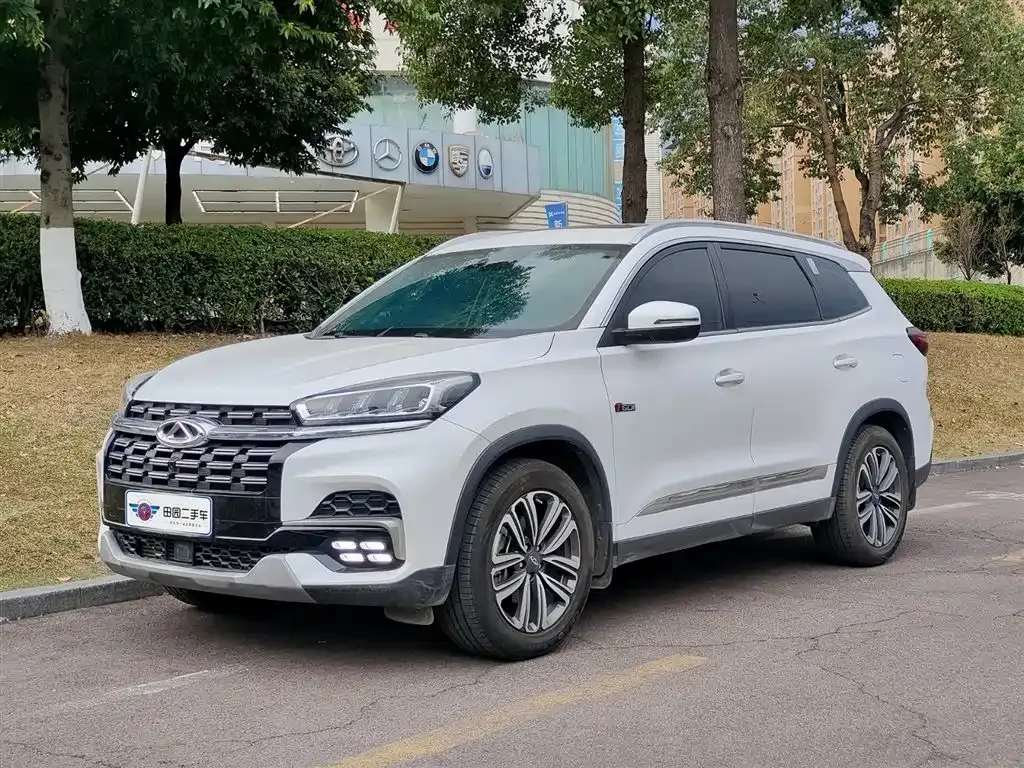 Chery Tiggo 8 — фото 1