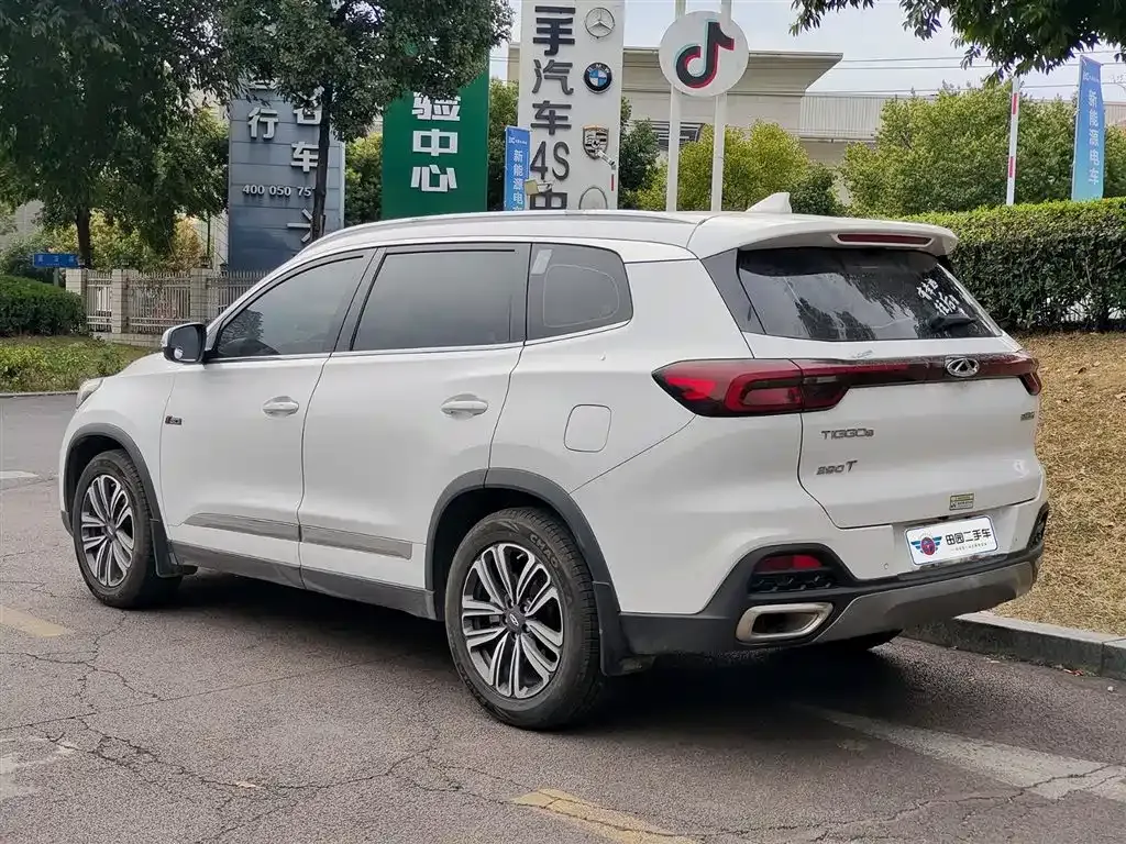 Chery Tiggo 8 — фото 6
