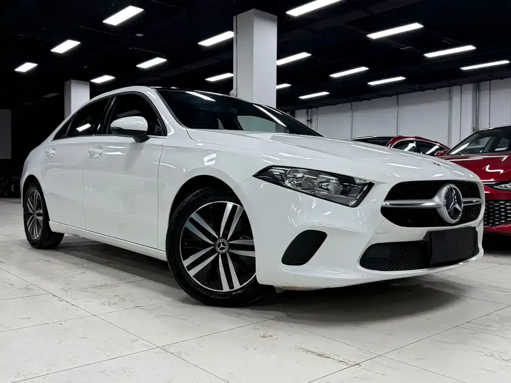 Mercedes-Benz A-Class — фото 5
