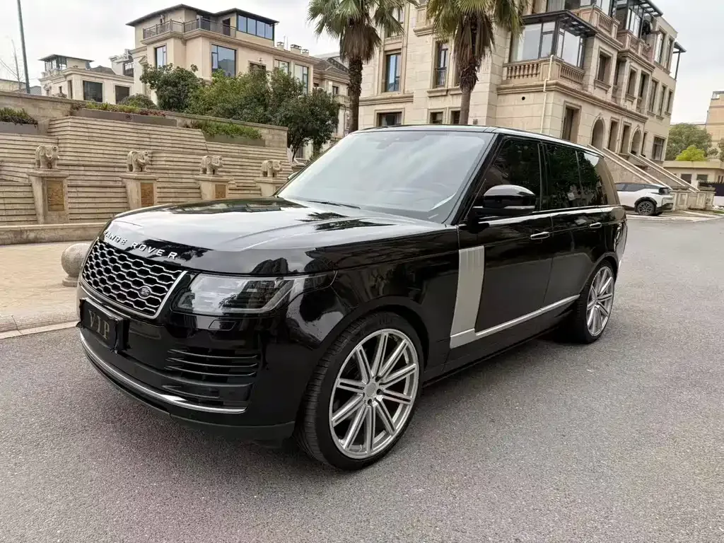 Land Rover Range Rover — фото 1