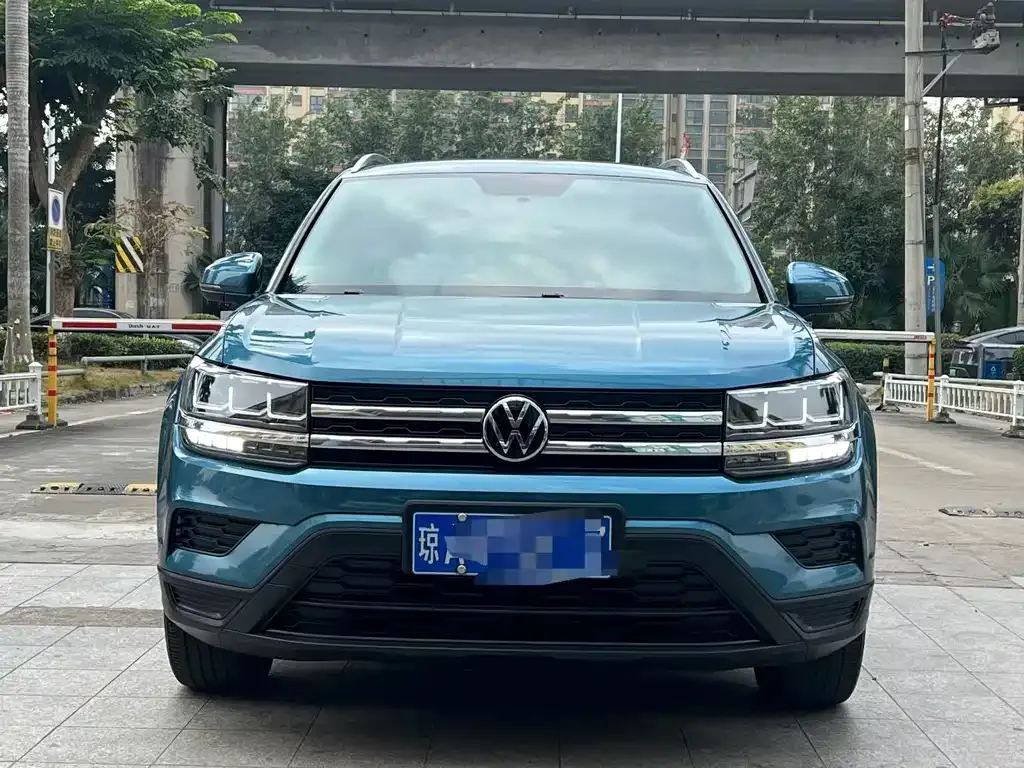 Volkswagen Tharu — фото 4