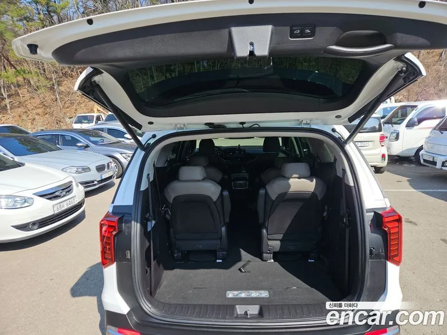 Kia Carnival — фото 2
