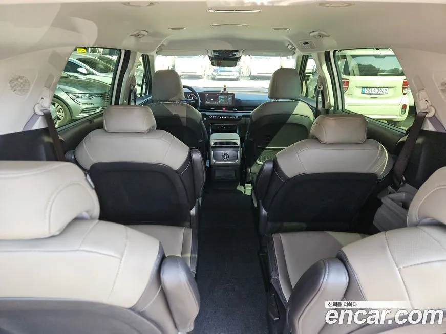 Kia Carnival — фото 5