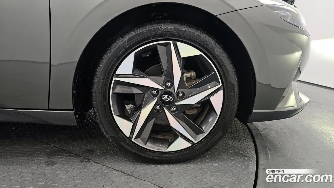 Hyundai AVANTE — фото 10