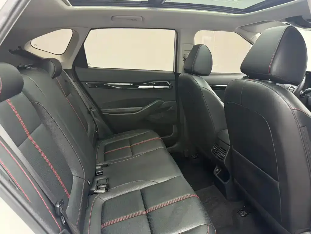 Kia KX3 — фото 10
