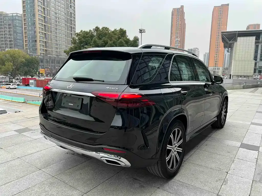 Mercedes-Benz GLE — фото 7