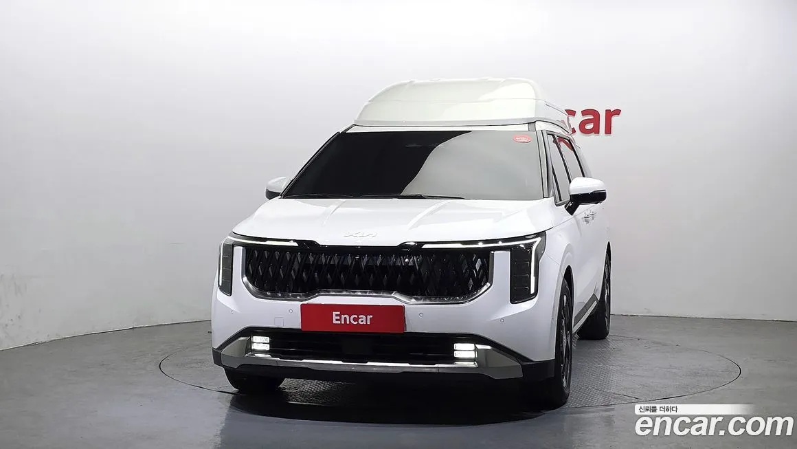 Kia Carnival — фото 10