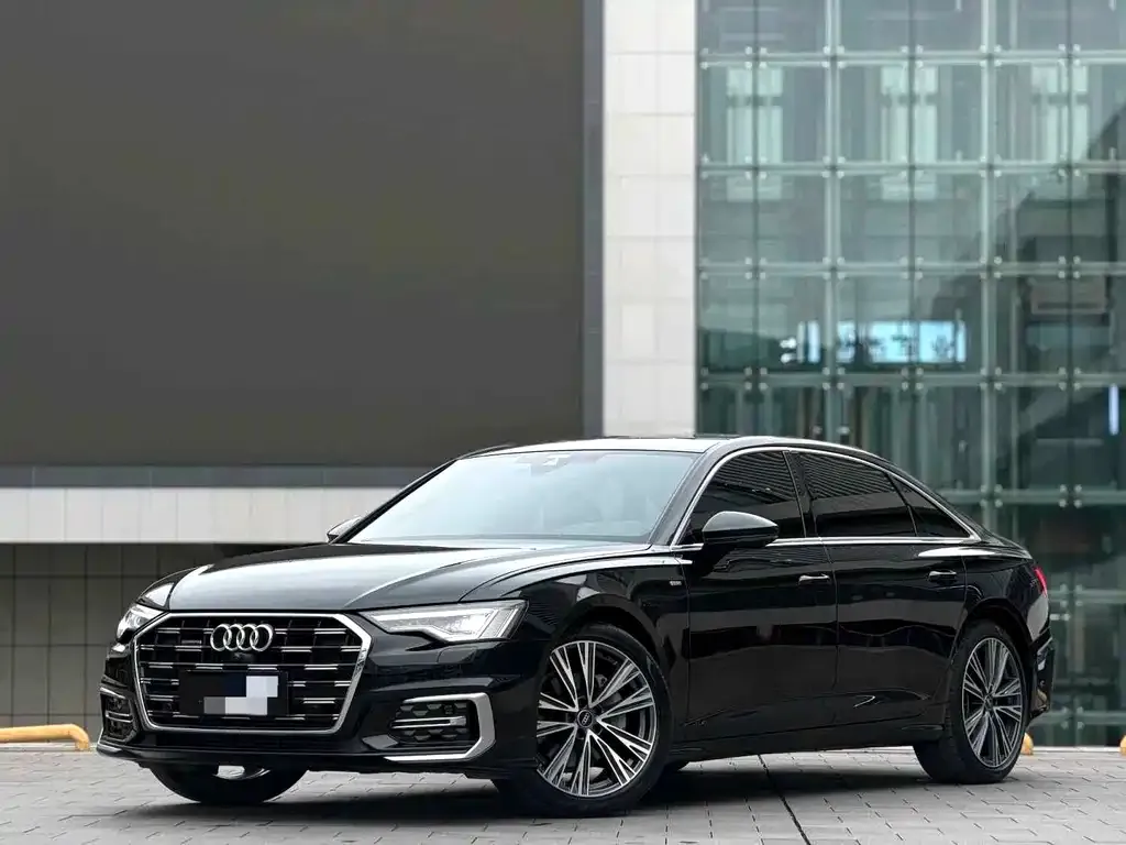 Audi A6L — фото 8