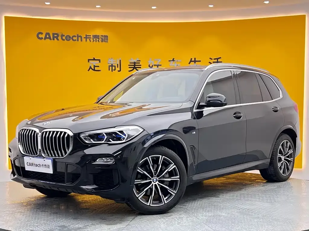BMW X5 (Import) — фото 1
