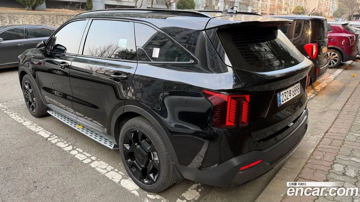 Kia Sorento — фото 8