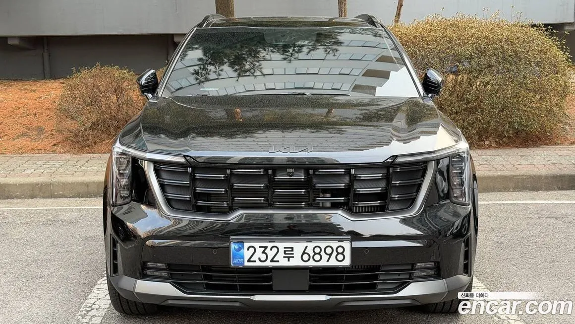 Kia Sorento — фото 7