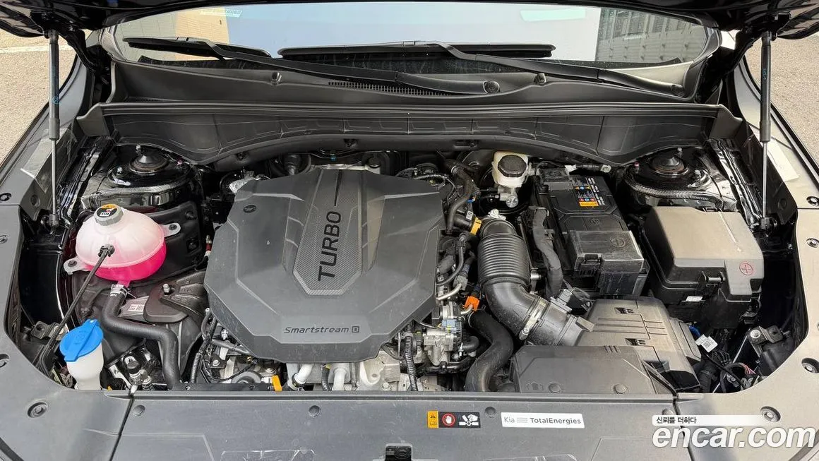 Kia Sorento — фото 6