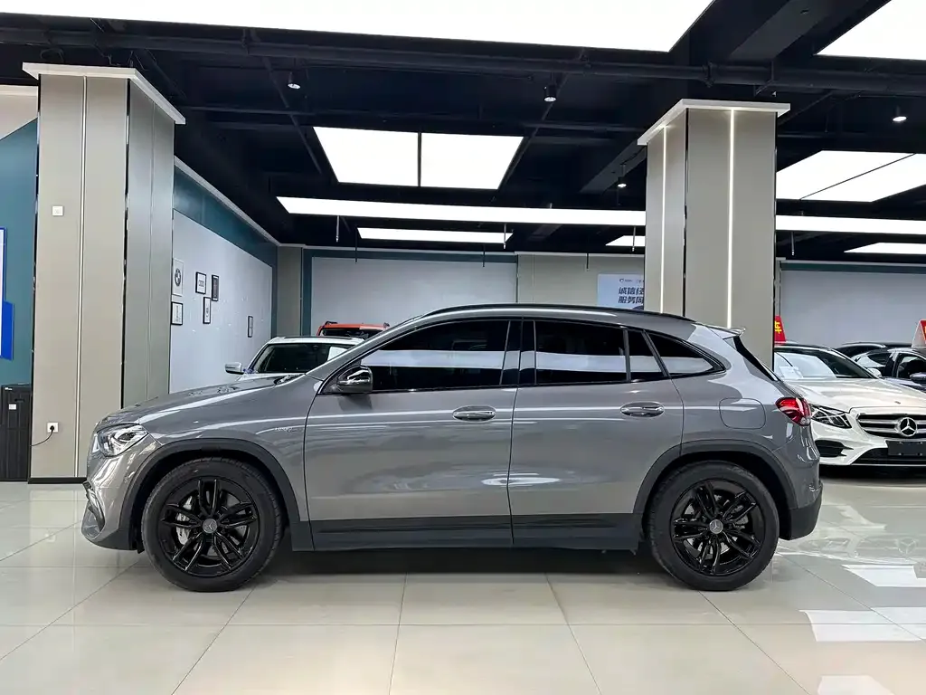Mercedes-Benz GLA AMG — фото 2