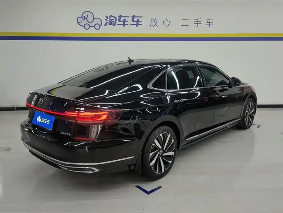 Volkswagen Passat — фото 6