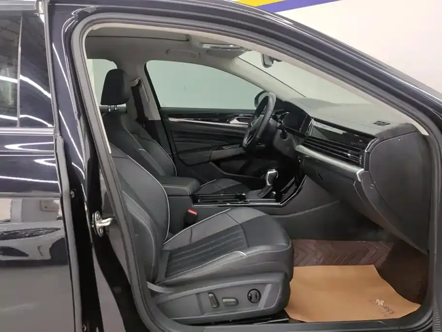 Volkswagen Passat — фото 2