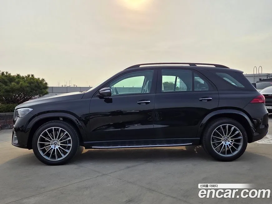 Mercedes-Benz GLE-Class — фото 4