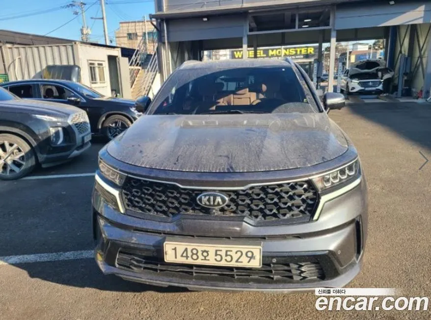 Kia Sorento — фото 1