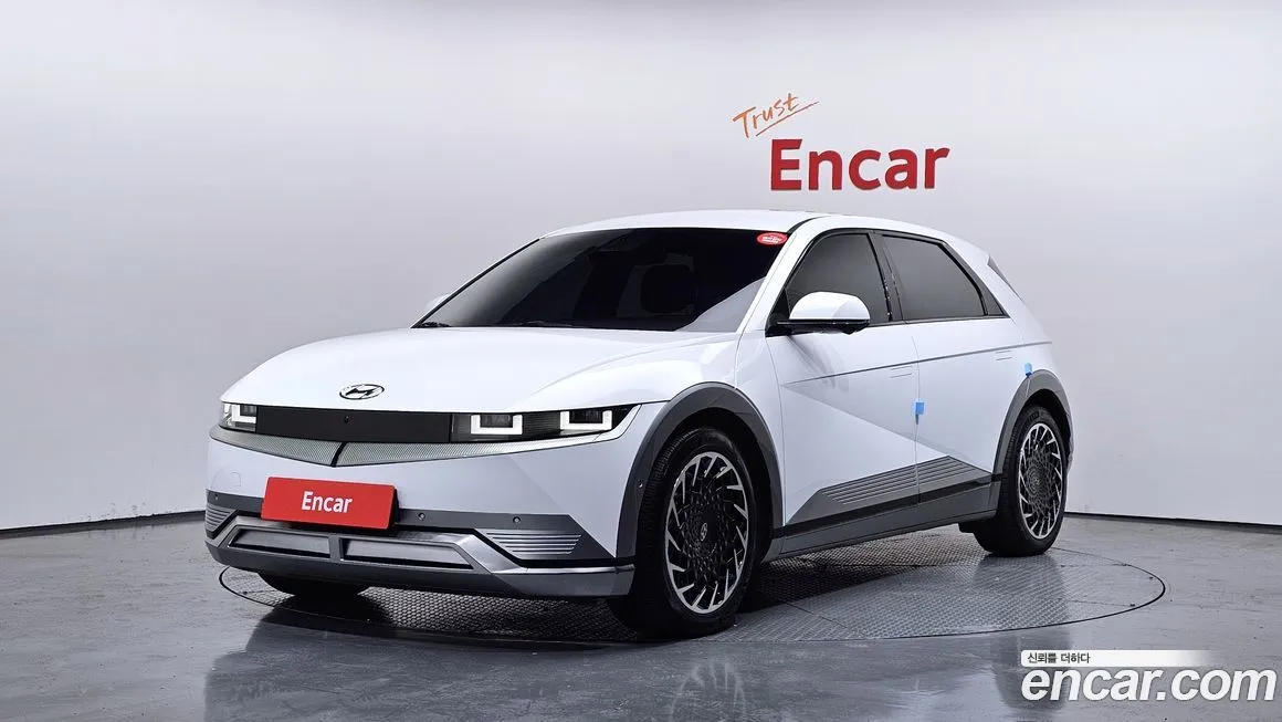 Hyundai Ioniq5 — фото 1