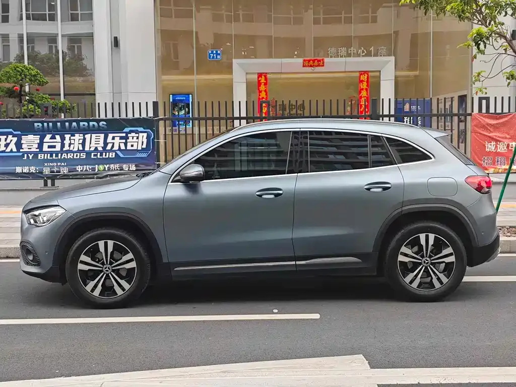 Mercedes-Benz GLA — фото 10