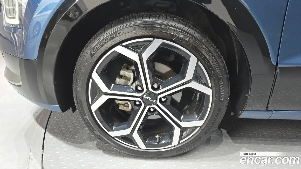 Kia Niro — фото 10