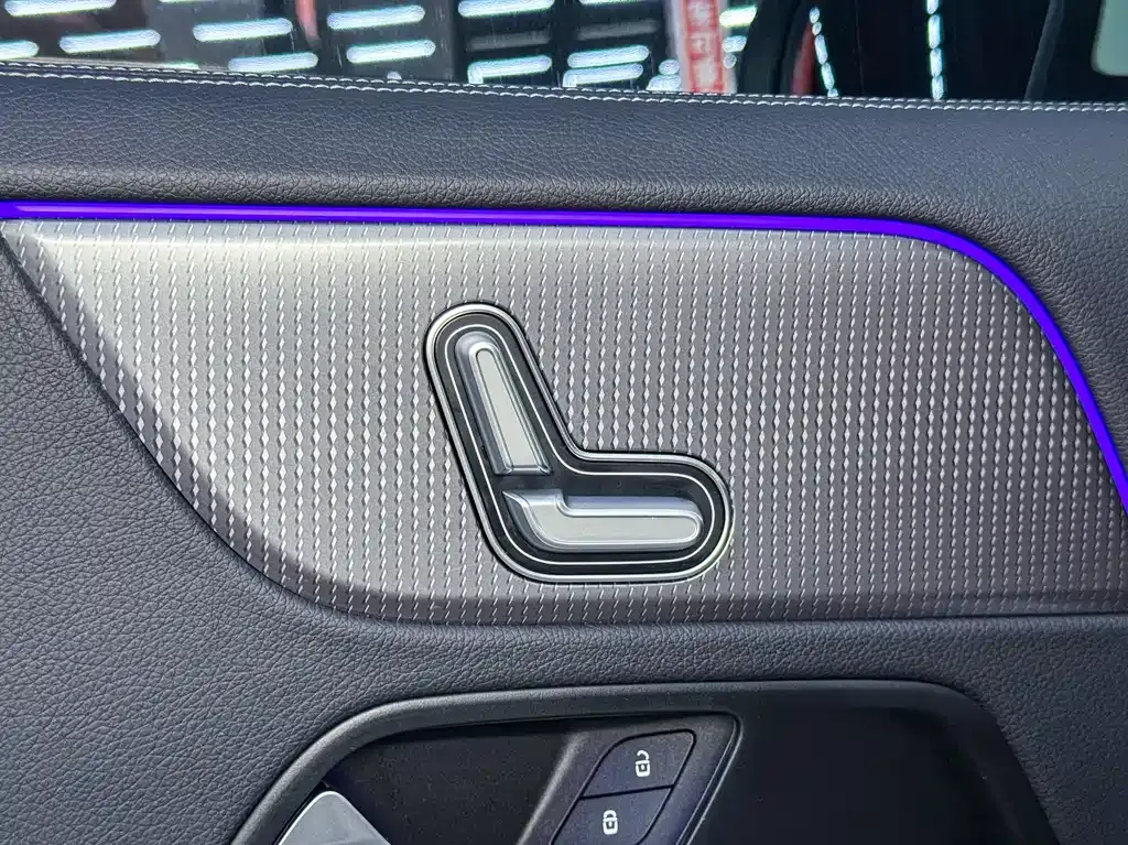 Mercedes-Benz GLA — фото 7