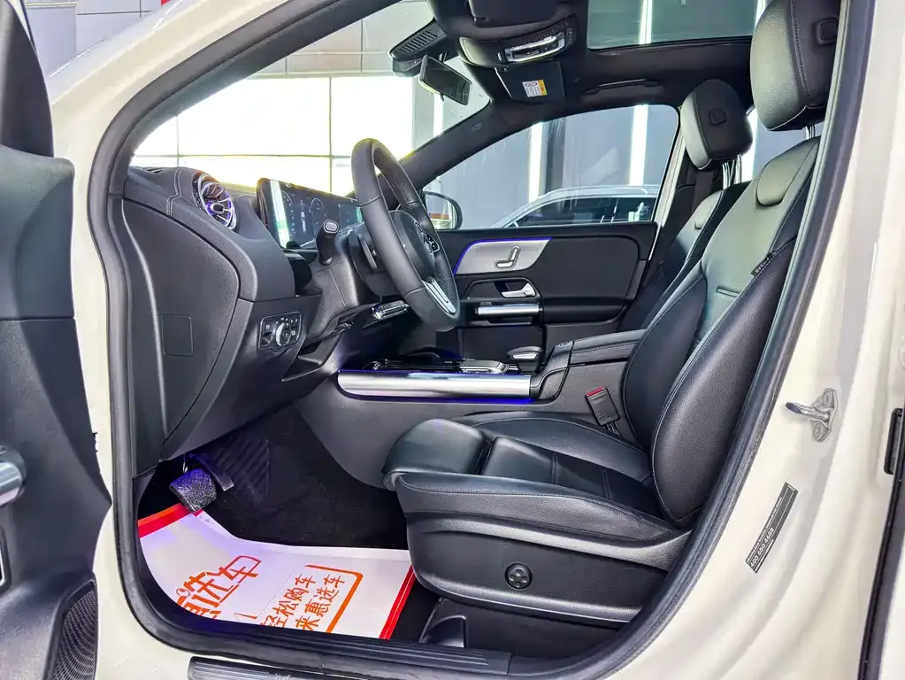 Mercedes-Benz GLA — фото 10