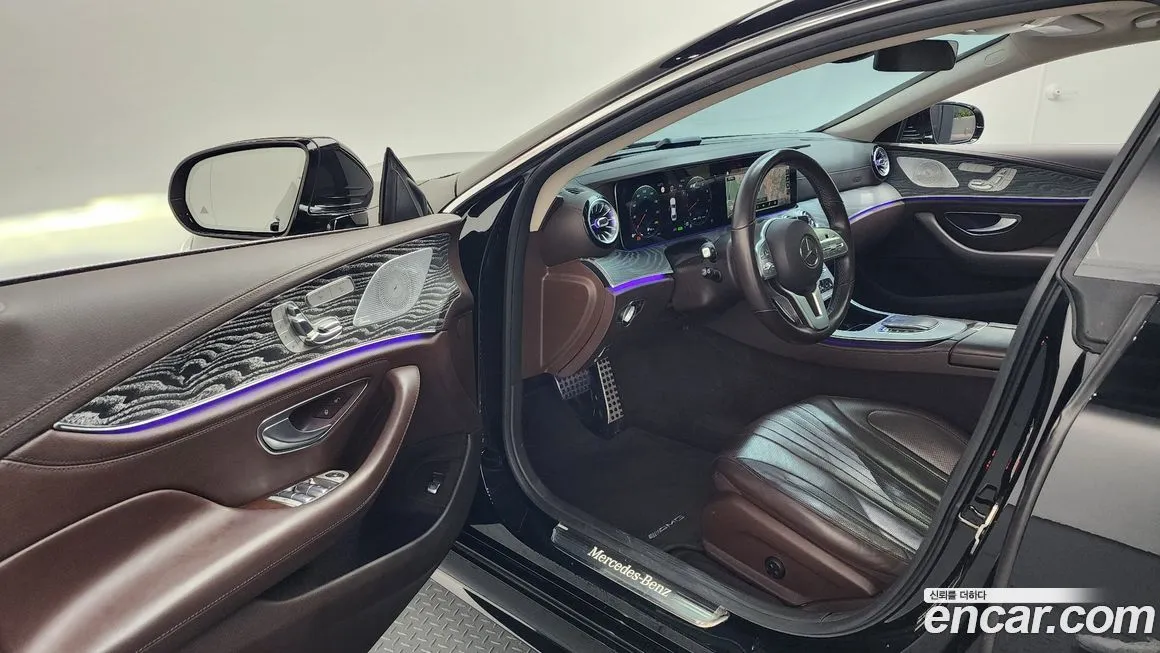 Mercedes-Benz CLS-Class — фото 10