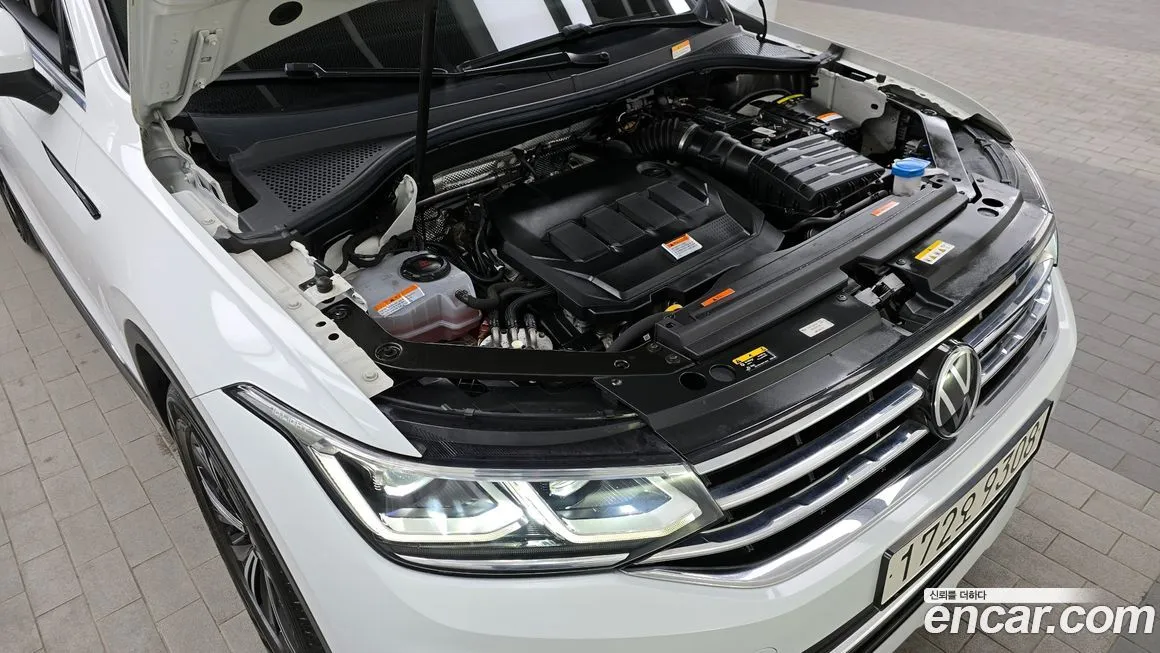 Volkswagen Tiguan — фото 5