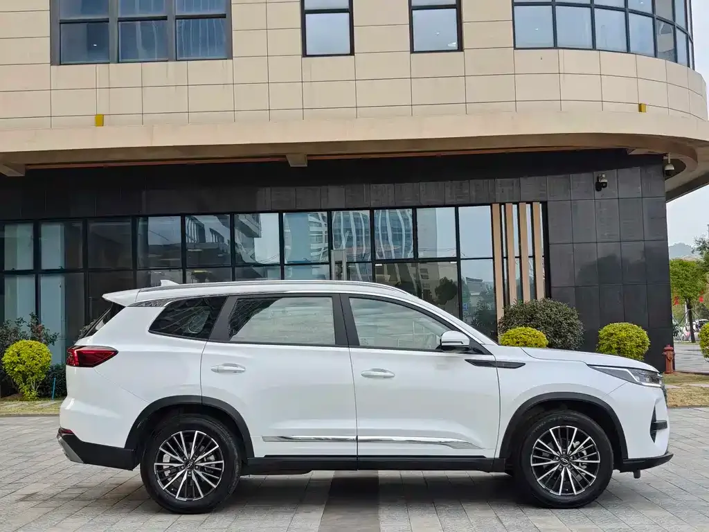 Chery Tiggo 8 PRO — фото 4